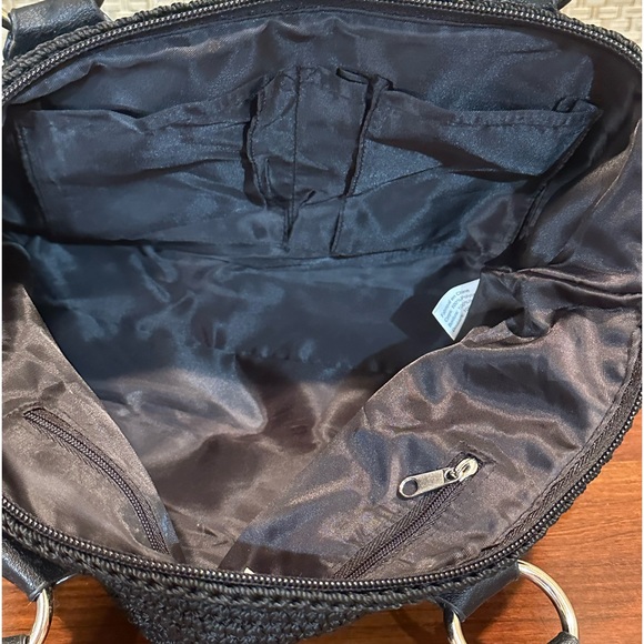 🌟HP🌟NWOT Lina Crocheted Black Baguette Double Handle Bag - Picture 11 of 16